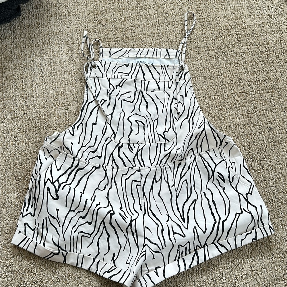 Princess Polly Romper